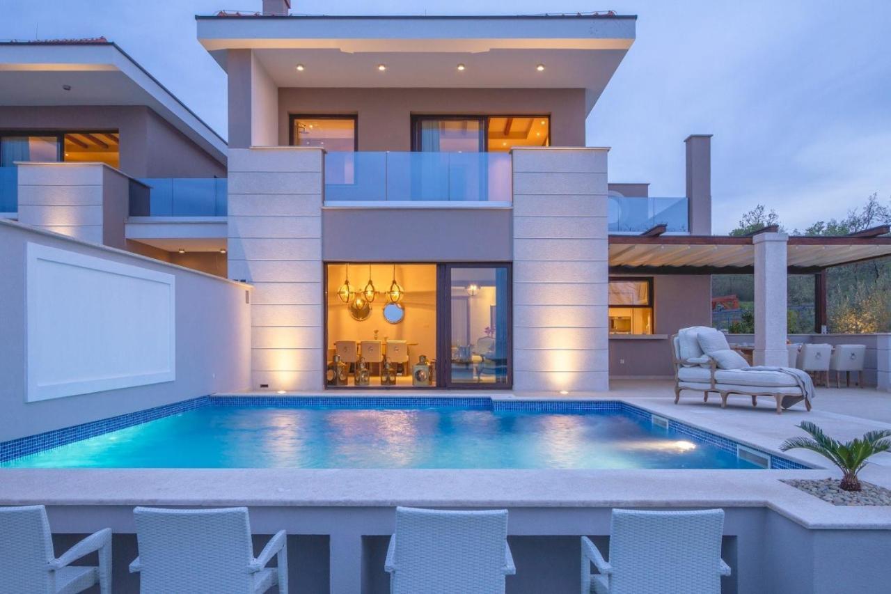 Luxury Villa Prova1 Malinska Exterior photo